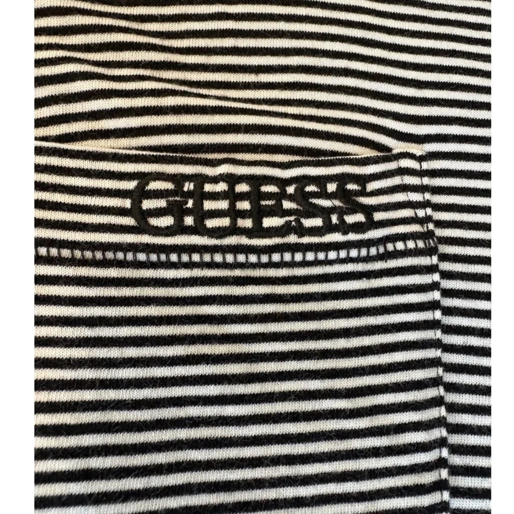 Guess Men's Striped Pocket T-Shirt Short‎ Sleeve Size XXL TTG Black White - Picture 6 of 6